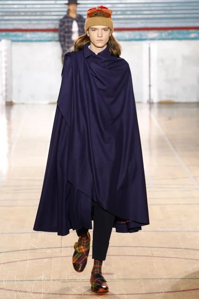 Look 35